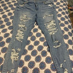 American eagle distressed jeans